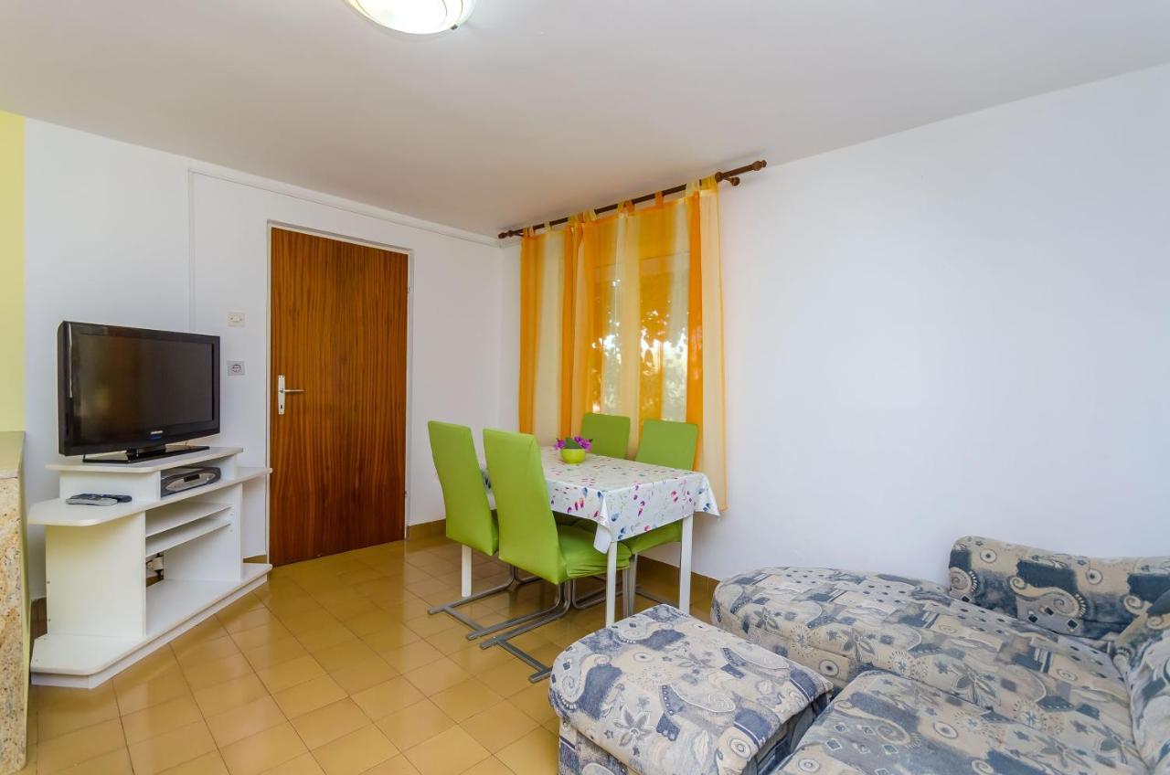 Apartments Maslina Traù Esterno foto